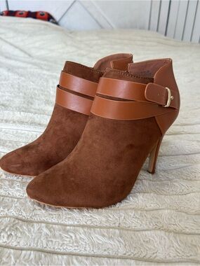 Bella Maria Ankle Heels